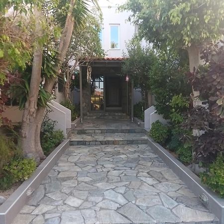 Cathrin Suites Stavrós Dış mekan fotoğraf