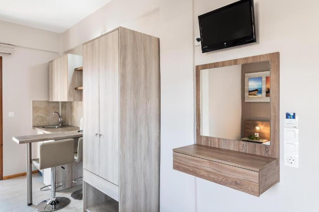Cathrin Suites Stavrós Dış mekan fotoğraf