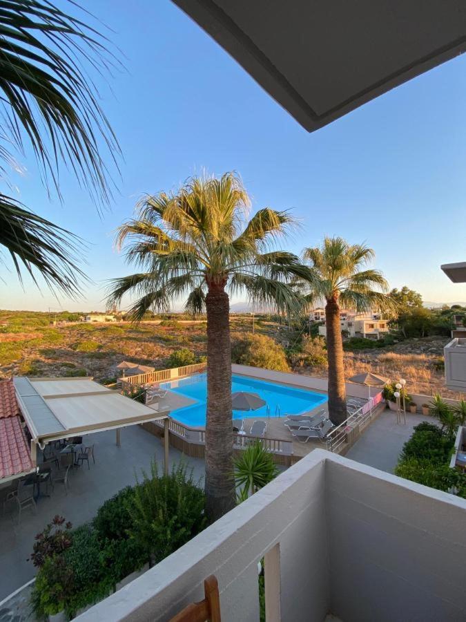 Cathrin Suites Stavrós Dış mekan fotoğraf