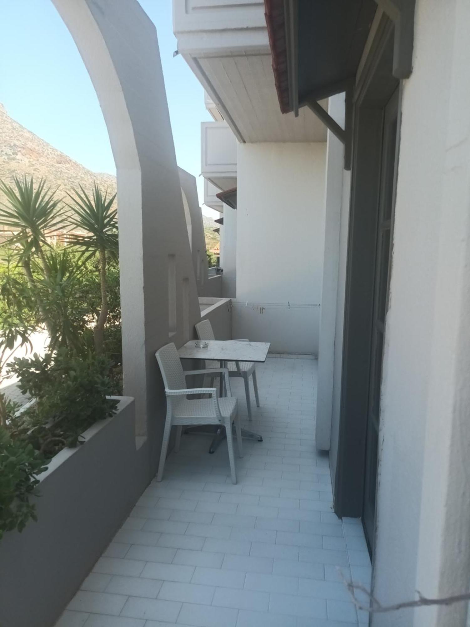 Cathrin Suites Stavrós Dış mekan fotoğraf